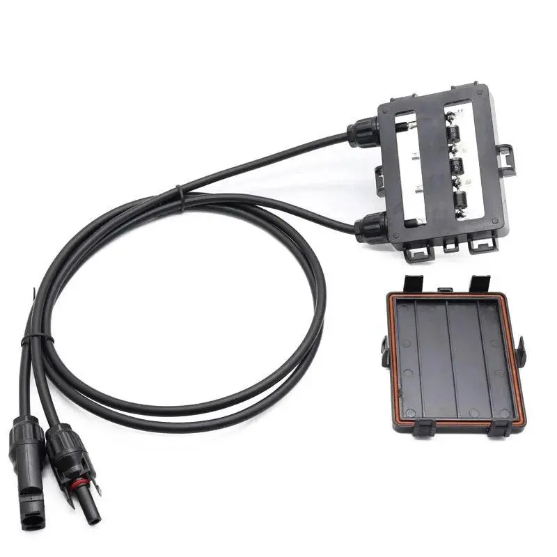 10 Pcs/Lot Hot Sale 4 Ways Solar Pv Junction Box Waterproof Ip65 With 4.0Mm2 Cable And 4 Diodes For Solar Panel Xh0196 1