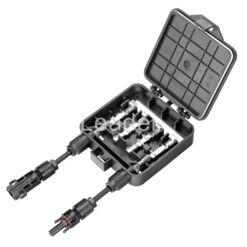 2 Pcs/Lot Top Quality 4 Way Pv Junction Box Combiner Boxes For Solar Energy System, 3 Diodes Solar Jb With  Connector Xh0200 1
