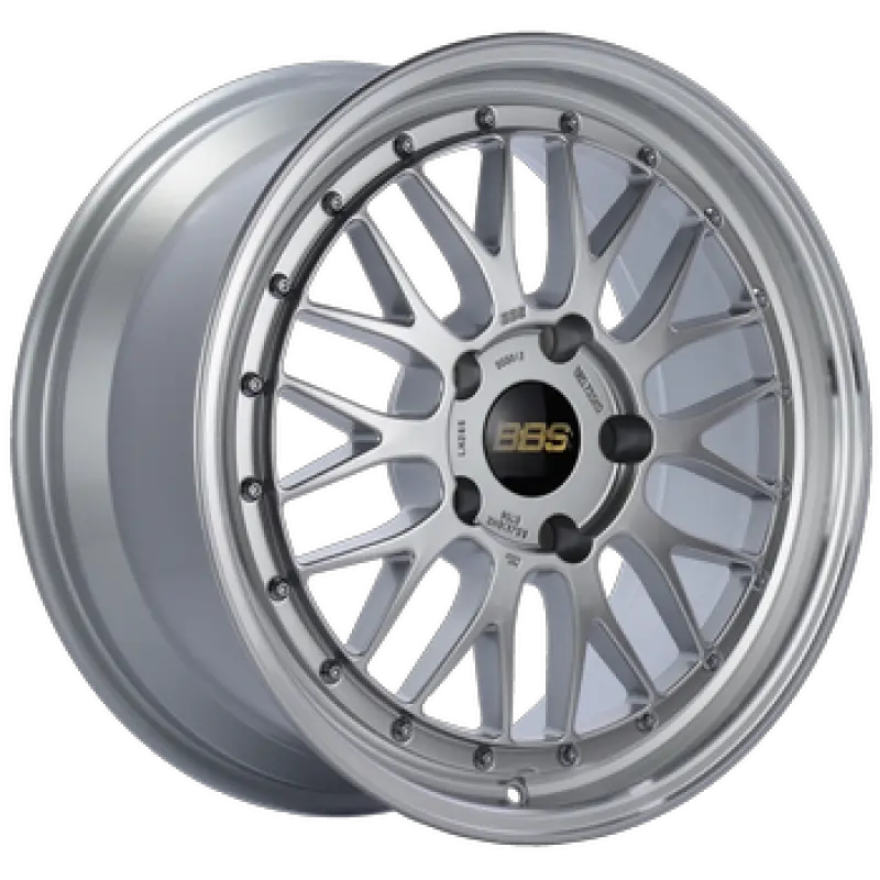 Bbs Lm 18X8 5X114.3 Et40 Diamond Silver Center Diamond Cut Lip Wheel - 82Mm Pfs/Clip Required 1