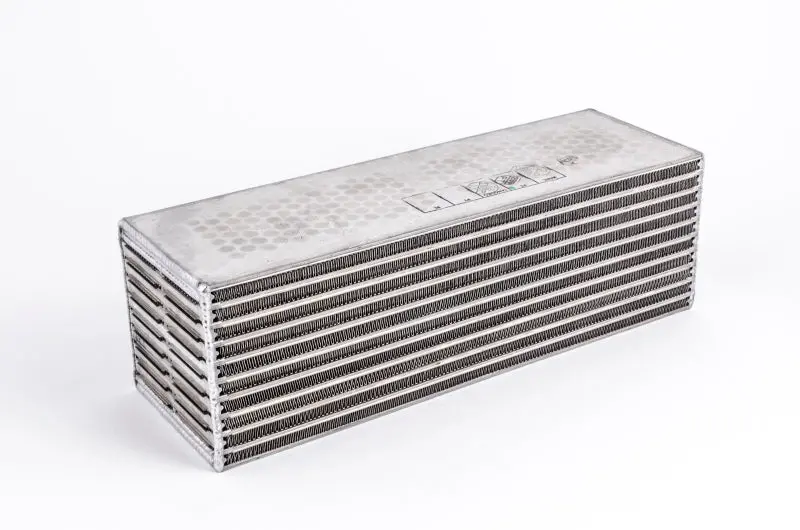 Garrett H2o / Air Cac (3.80In X 3.80In X 11.70In) - 750 Hp 1